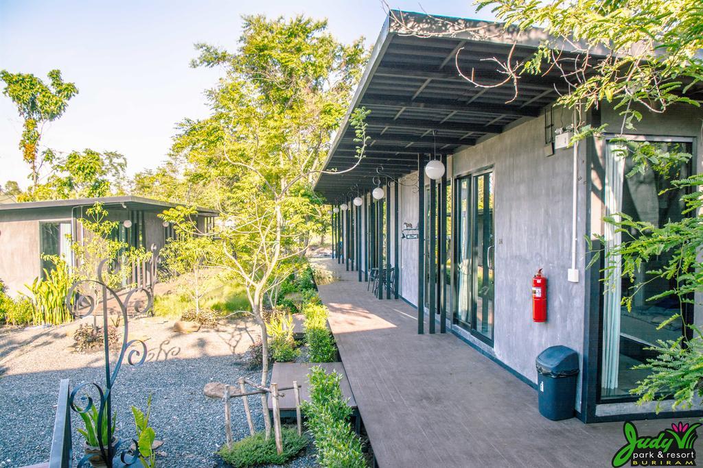 Buriram Judy Park & Resort Bagian luar foto